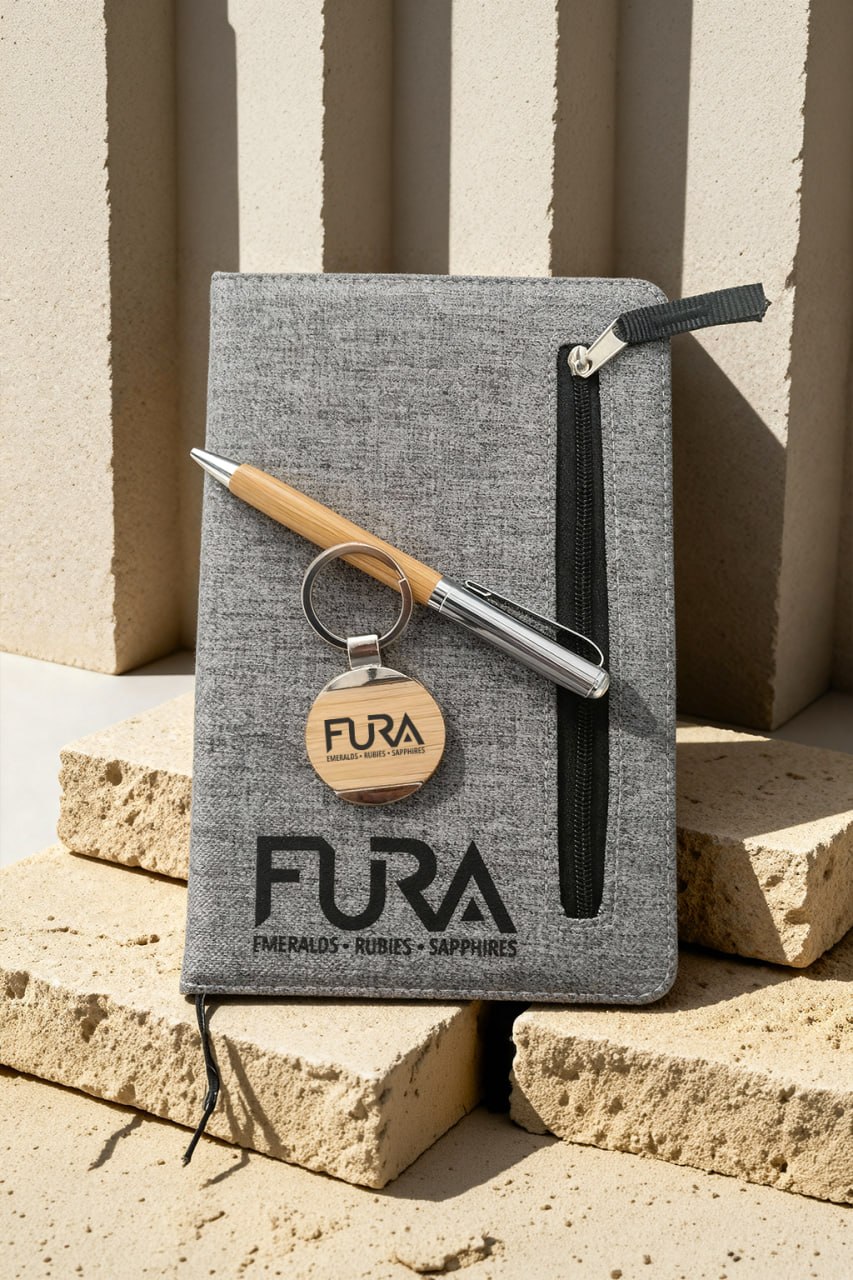 Set gris Fura con libreta y llavero