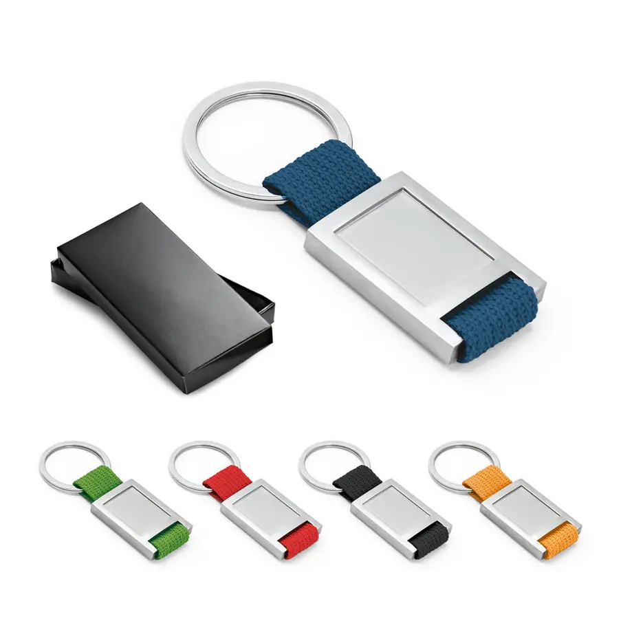 LLAVERO METALICO CON REATA personalizado con logo - Promall Colombia