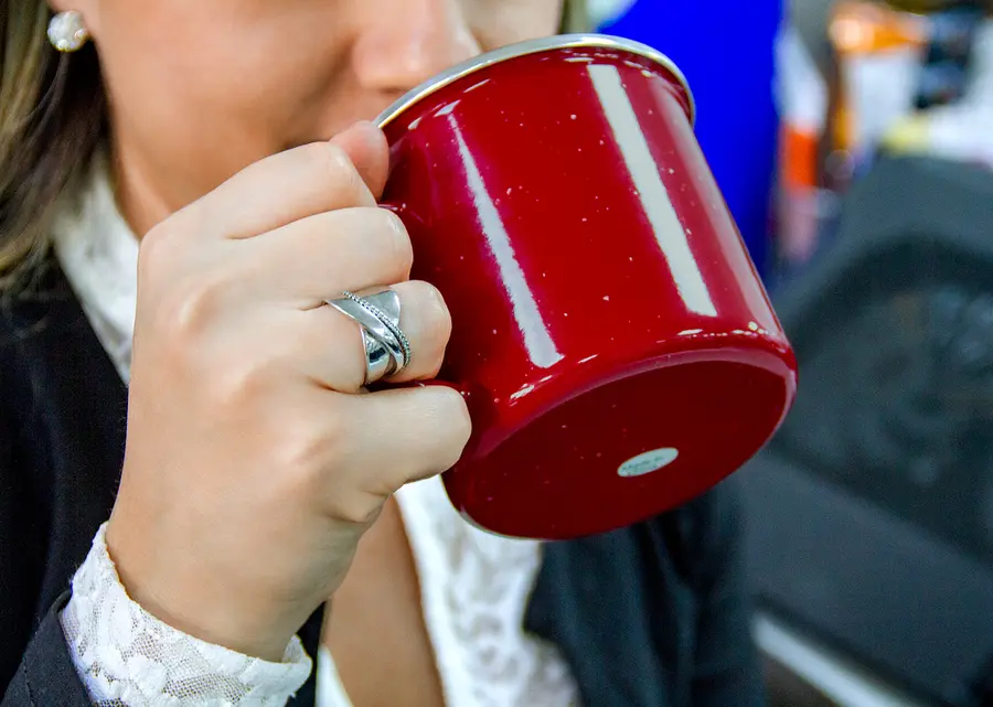 Taza Esmaltada Galaxy 400 ml / 13 oz 18