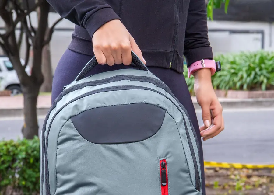 Morral Portalaptop Francis 15 Lts. 18