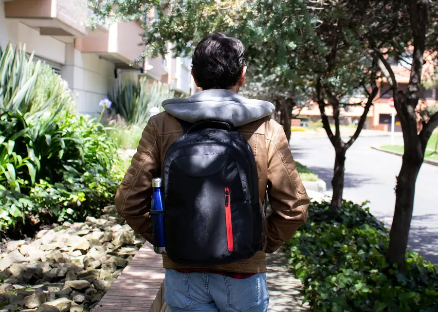 Morral Portalaptop Francis 15 Lts. 3