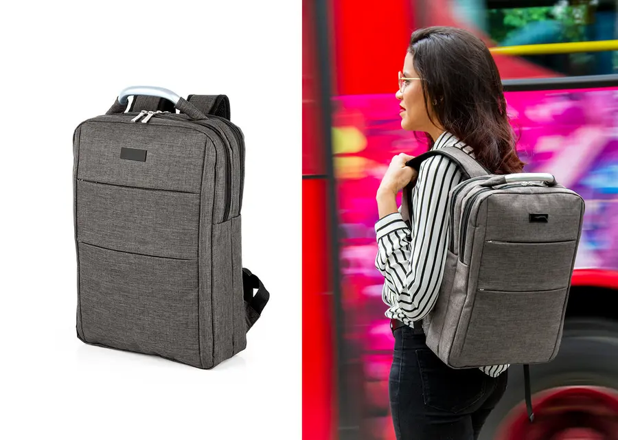 Morral Para Portátil Adolfo 14 Lts. 17
