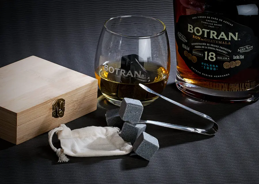 Whiskey Stone 7