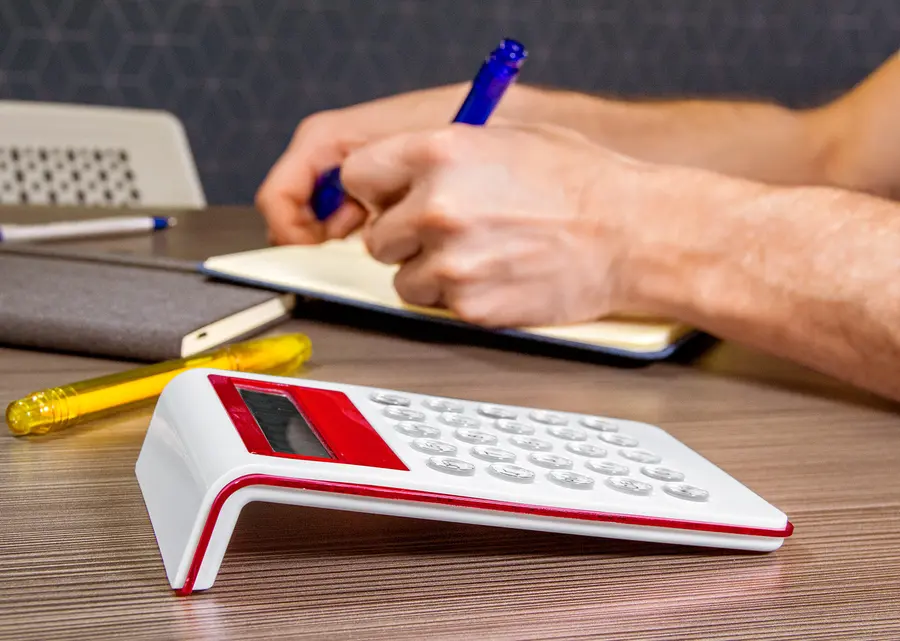 Calculadora Genius 13