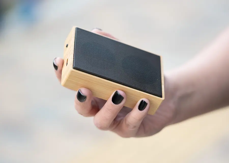 Altavoz Carga Solar 9
