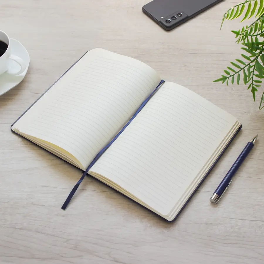 Libreta "MEDIUM" 29
