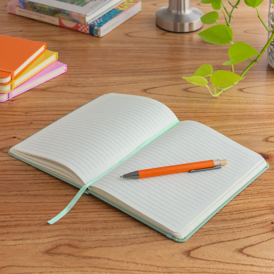 Libreta "MEDIUM" 68