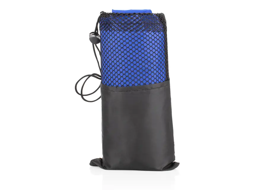 Impermeable Raincase 3