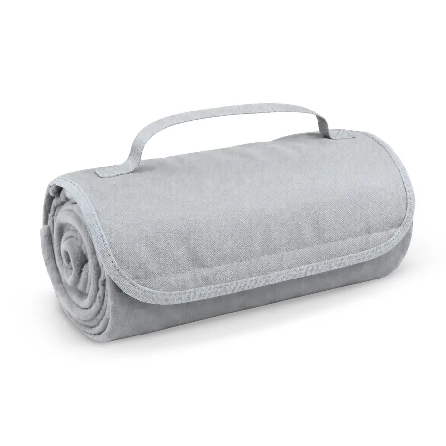 COBIJA EN FLEECE CON VELCRO 10